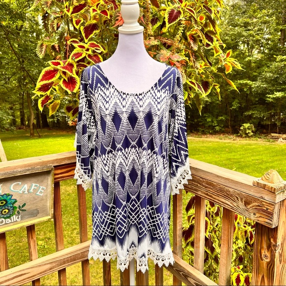 Lucy Love Tops - Lucy Love In Heaven Tunic, Small, Poly Stretch, Lovely Scoop Back w/ Tie Accent